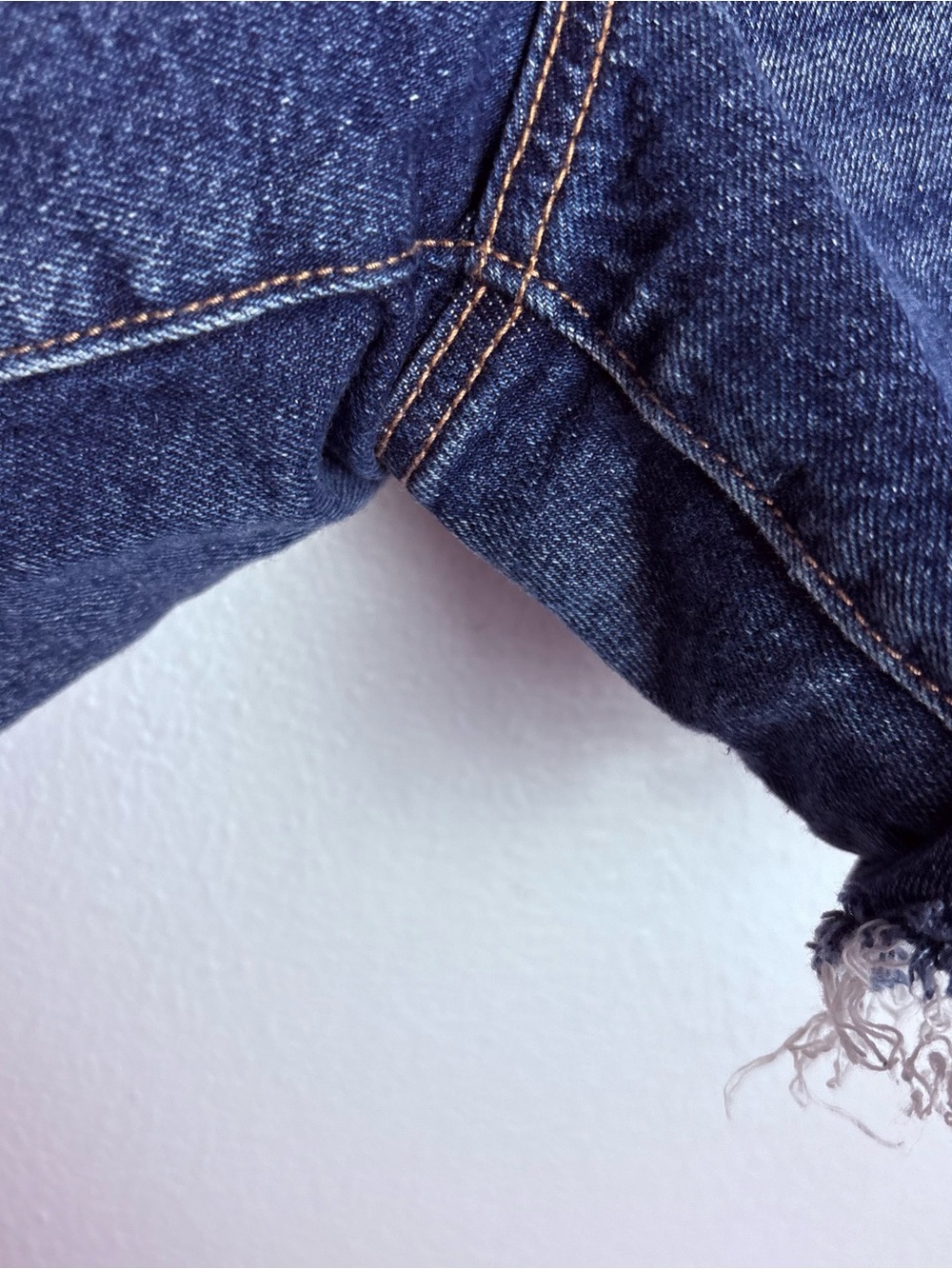 American Eagle Strigid Super High-Waisted Relaxed Denim Shorts Size 10 - Picture 8 of 9
